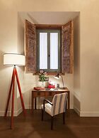 Hotel Boutique Corral del Rey by ALUZ Collection