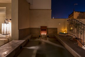 Hotel Boutique Corral del Rey by ALUZ Collection