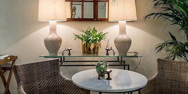 Hotel Boutique Corral del Rey by ALUZ Collection