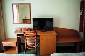 Dionis Hotel