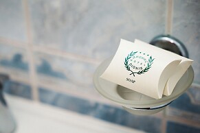 Dionis Hotel