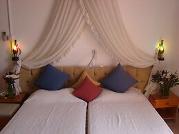 Kiniras Traditional Hotel & Restaurant