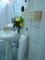 Kiniras Traditional Hotel & Restaurant