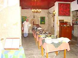 Kiniras Traditional Hotel & Restaurant