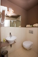 Ambient Hotel