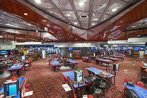 Perla, Resort & Entertainment