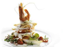 Perla, Resort & Entertainment