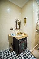 Riad Ta'achchaqa