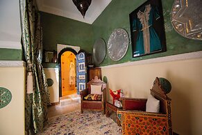 Riad Ta'achchaqa
