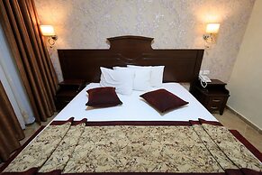 Hashimi Hotel