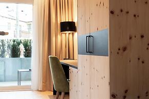 Cityhotel Goldener Adler B&B