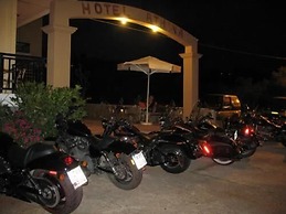 Athina Hotel