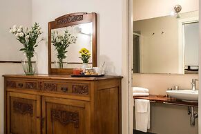 Arco del Lauro Bed & Breakfast