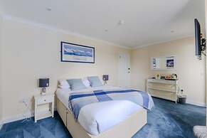 Loch Ness Clansman Hotel