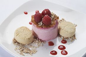 Loch Ness Clansman Hotel