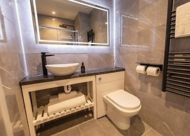 Loch Ness Clansman Hotel