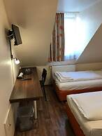 Pension Alpha Frankfurt City