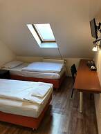 Pension Alpha Frankfurt City