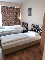 Pension Alpha Frankfurt City