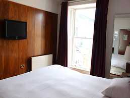 The Lombard Pub & Townhouse