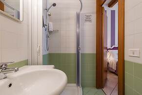 Giardino Giusti House & Court