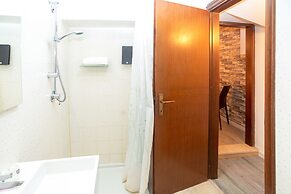 Giardino Giusti House & Court