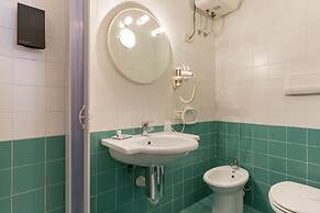 Giardino Giusti House & Court