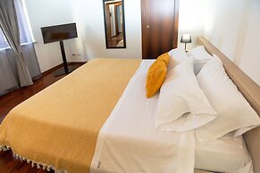 Giardino Giusti House & Court