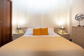 Giardino Giusti House & Court