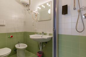 Giardino Giusti House & Court