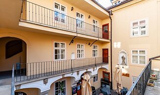 Royal Road Residence