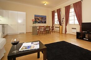 Royal Road Residence