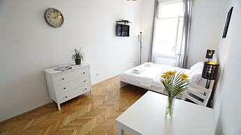 Royal Road Residence