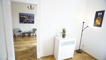 Royal Road Residence