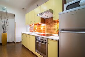 Royal Road Residence