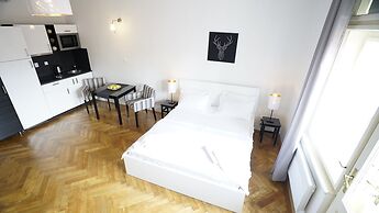 Royal Road Residence