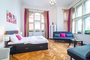 Royal Road Residence