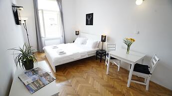 Royal Road Residence