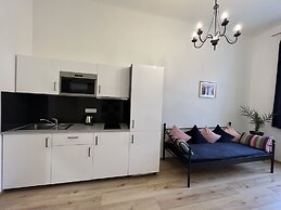 Royal Road Residence