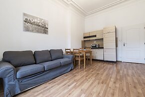 Royal Road Residence