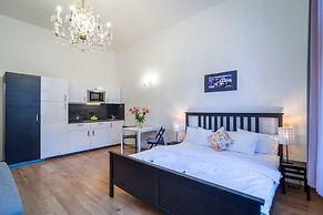 Royal Road Residence