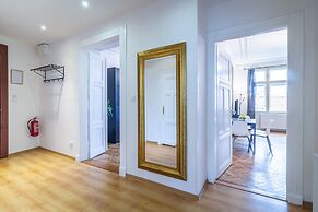 Royal Road Residence