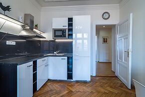 Royal Road Residence