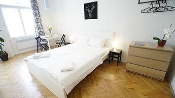 Royal Road Residence