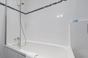 Royal Road Residence