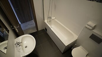 Royal Road Residence