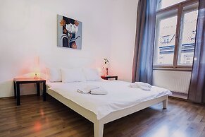 Royal Road Residence