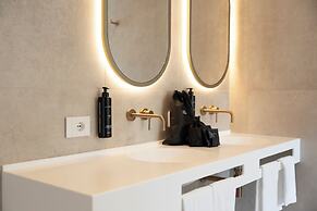 Hi Hotels Sirmione - Lakeview Pool