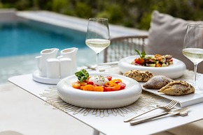 Hi Hotels Sirmione - Lakeview Pool