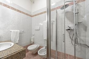 Hotel Postumia